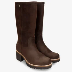 Patricia Botas de piel con forro interior de pelo.