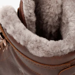 P03 Aviator Igloo Botas de piel con forro interior de pelo natural.