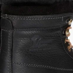P03 Aviator Igloo Botas de piel con forro interior de pelo natural.