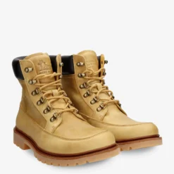 Polop Botas de piel con forro interior de piel.