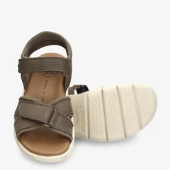 Sanders Sandalias de piel con forro interior de lycra.