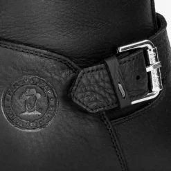 Singapur Botas de piel con forro interior de pelo.