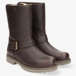 Singapur Botas de piel con forro interior de pelo.